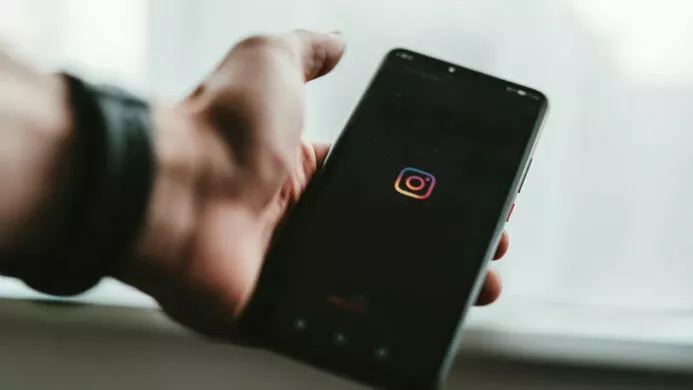 Instagram 2025 Bukan Tentang Feed Lagi Tapi Story dan Interaksi