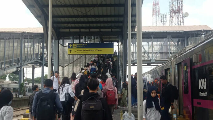 Libur Panjang Waisak, KAI Daop 8 Surabaya Tambah Perjalanan KA dari Stasiun Malang