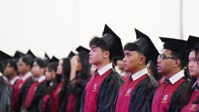 75 Lulusan Tembus Kampus Luar Negeri (1)