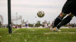 The Science Behind Penalty Kicks: How to Score More Goals – Tactical Deep Dive