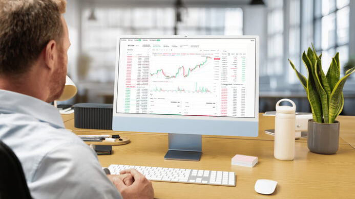 Ilustrasi pergerakan harga Bitcoin di platform Tokocrypto