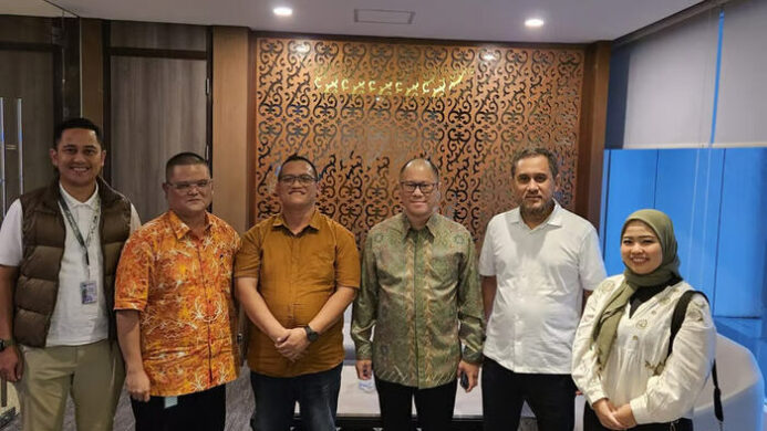 Jajaran Direksi & Komisaris Parto id bersama Direksi PT Blue Bird Tbk