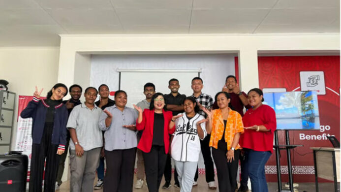 Transformasi Komunikasi di Papua Bersama Telkom Indonesia Hadirkan Seminar Public Speaking Berbasis AI