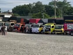 Supir Truk Di Banyumas Gelar Demo Tolak Zero ODOL