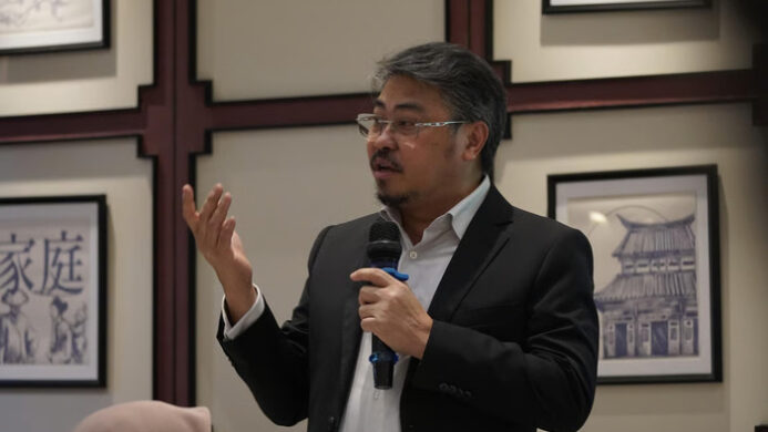 CEO Pertamina NRE John Anis dalam Acara Media Briefing Kemitraan Strategis dengan LONGi