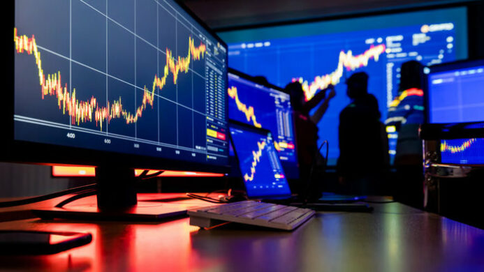 Trading di KVB Indonesia: Solusi Modern untuk Investasi dan Transaksi Keuangan