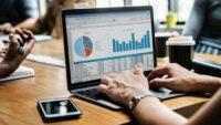 Inilah Alasan Pebisnis Modern Beralih ke Akuntansi Berbasis Cloud