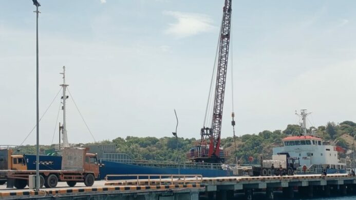 Dermaga Pelabuhan Krueng Raya Pelindo