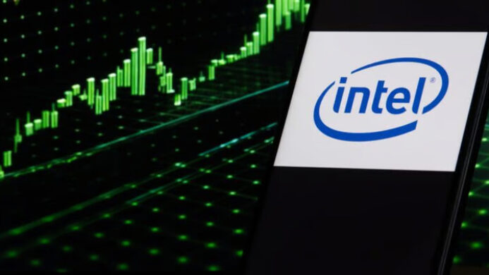 Saham Intel Melejit! Apakah Ini Awal Tren Bullish atau Sekadar Bull Trap?