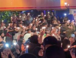 Aksi Damai Solidaritas 1000 Lilin Untuk Alm. Affan