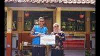 Dorong Peningkatan Sekolah Adiwiyata, UBP Jatigede Berikan Bantuan Perlengkapan Sarana ke SDN Parakankondang