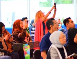 Kolaborasi TikTok: Dorong Potensi Ekonomi & Penghasilan Digital