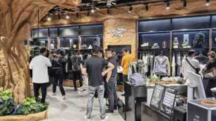 Arcteryx Indonesia Beri Panduan Memilih Warna Apparel Outdoor untuk Tampilan Stylish
