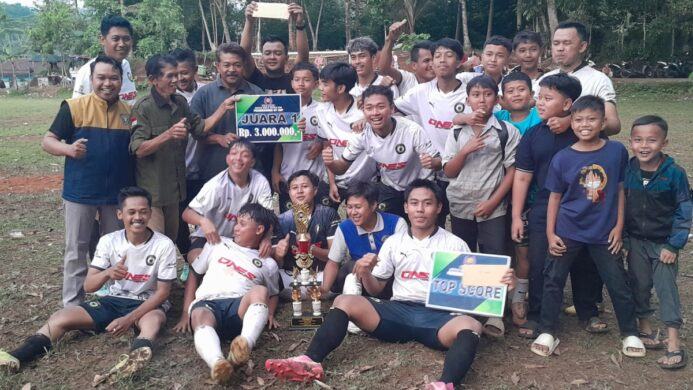 Juara 1 Turnamen Sepak Bola Pasirmanggu Cup