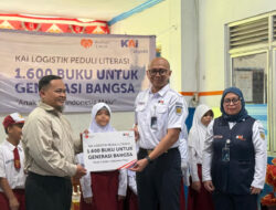 KAI Logistik Salurkan 1.600 Buku: Perkuat Literasi untuk Wujudkan Indonesia Emas 2045