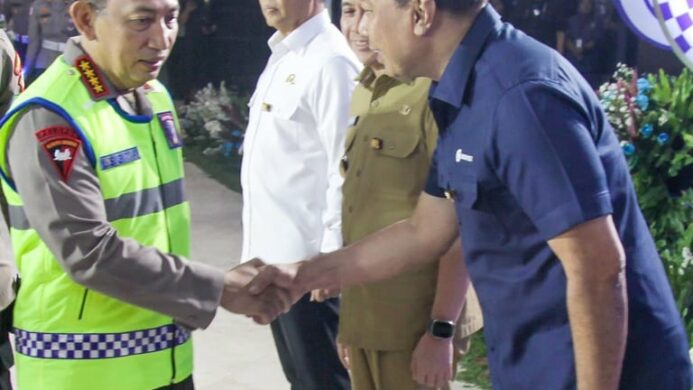 Direktur Utama Jasa Marga Terima Penghargaan Pin Emas Kapolri