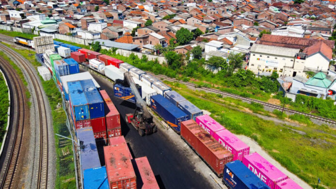 KAI Logistik Kelola Lebih dari 15 Juta Ton Barang