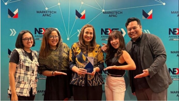 STEB Asia dan Grow in Asia meraih empat penghargaan bergengsi di ajang NEXT Awards Indonesia 2025