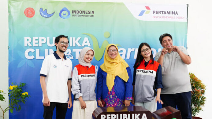 Pertamina NRE berkolaborasi dengan IWW dan Republika menyelenggarakan Climate Warrior Goes to School di SMPN 292 Jakarta