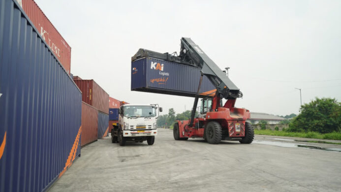 KAI Logistik Tingkatkan Kapasitas Container Yard Klari