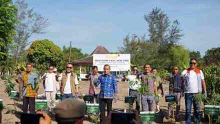 Dorong Penghijauan di Jateng dan DIY, Linknet Laksanakan Program New Home-Pass, New Tree