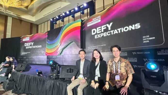 HOVARLAY Sukses Hadirkan Solusi AR MarTech Inovatif di Tech in Asia Conference 2025