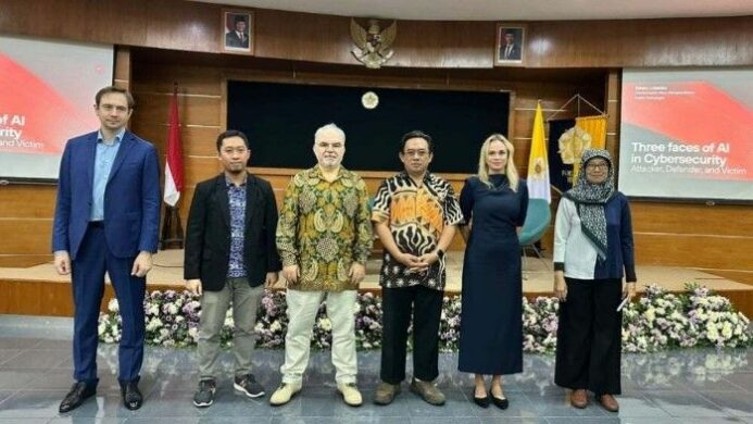 Positive Technologies Berikan Kuliah Umum di UGM