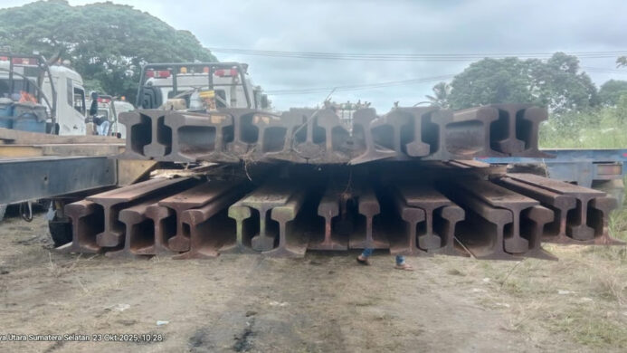 KAI Logistik Distribusi 1 350 Ton Rel