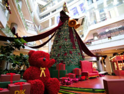 Dari Ice Skating sampai Parade Santa, PIK Avenue Hadirkan Enchanted Noel
