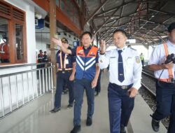 Pastikan Keandalan Prasarana dan Pelayanan Optimal Jelang Nataru 2025/26, KAI Bersama KNKT dan DJKA Kemenhub Lakukan Inspeksi
