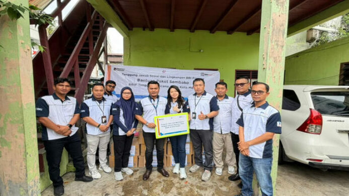 Tanggap Darurat Banjir BRI Finance Salurkan Bantuan Sosial kepada Warga Terdampak di Kota Medan