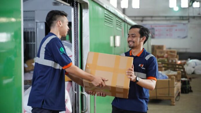 Sambut Akhir Tahun KAI Logistik Hadirkan Diskon Pengiriman Paket Hingga 50%