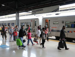 KAI Operasikan Kereta Tambahan Antisipasi Lonjakan Penumpang Libur Nataru 2025/2026