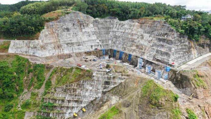 Proyek Bendungan Bener Paket II