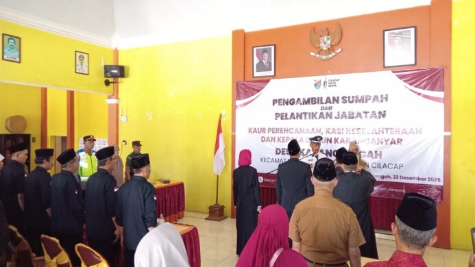 Pemdes Karangtengah gelar pengambilan sumpah dan pelantikan perangkat desa (Foto Asep)