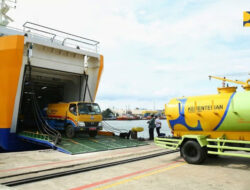 Kementerian PU Kirim 11 Mobil Tangki Air dan Vakum Tinja ke Lokasi Bencana Sumatera Utara dan Aceh