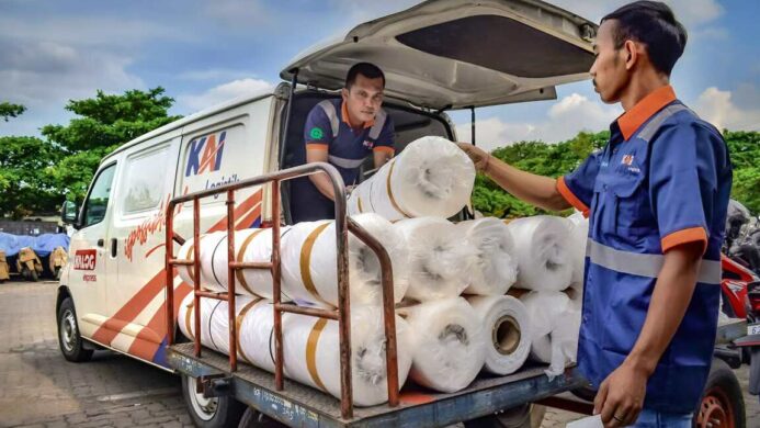 KAI Logistik Dukung Kelancaran Konektivitas Logistik UMKM di Masa Puncak Akhir Tahun