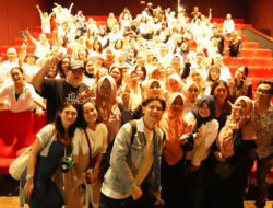 Antusiasme Tinggi Warnai Screening Film Dalam Sujudku, Siap Tayang Awal 2026