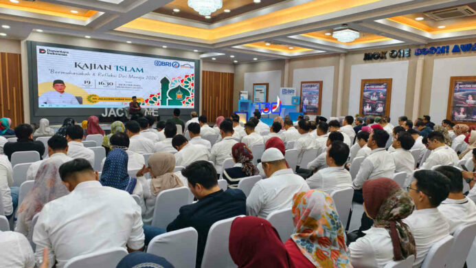 BRI Region 6Jakarta 1 Tutup Tahun 2025 dengan Pengajian Bertema “Bermuhasabah dan Refleksi Diri Menuju 2026”