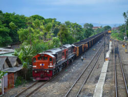 KAI Divre IV Tanjungkarang Pastikan Pasokan Energi Nasional Tetap Terjaga Selama Nataru 2025/2026