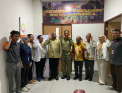 Kogabwilhan III Dorong Kesehatan di Papua lewat Bantuan Alat Bantu Dengar dan Sembako