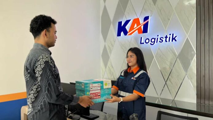 KAI Logistik Kembali Membuka Titik Layanan Pengiriman Retail di Semarang