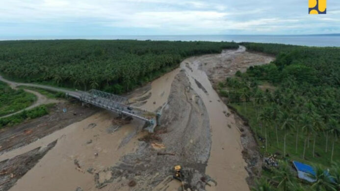 Tanggap Darurat Banjir Maluku Utara Kementerian PU Identifikasi Titik Kritis dan Siagakan Alat Berat (1)