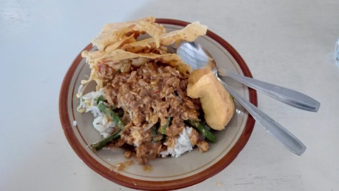 Nasi Tumpang Kediri Kudapan Klasik Nan Eksotik (Foto Asep)