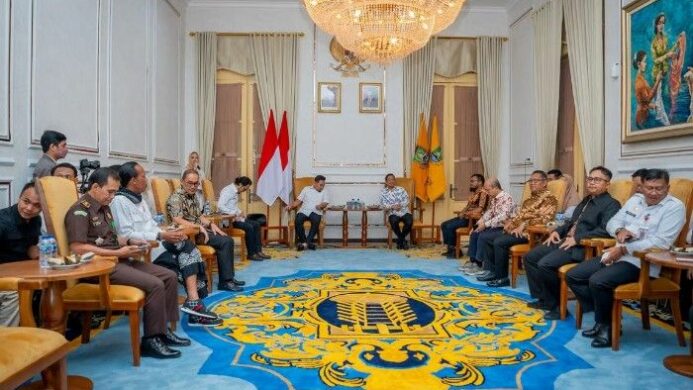 Kegiatan penandatanganan Kesepakatan Bersama dengan Pemerintah Kota Cilegon terkait akses jalan Pelabuhan