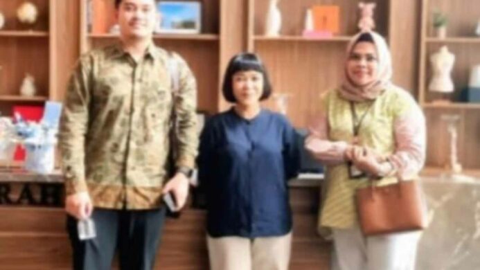 Dukung Penampilan Profesional Insan BRILian BRI Branch Office Otista Region 6Jakarta 1 Jalin Sinergi dengan Expressions Parfum
