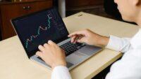 Faktor yang Perlu Dipertimbangkan Sebelum Membuka Akun Trading