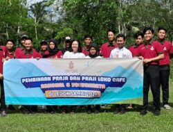 Tingkatkan Pelayanan Kepada Pelanggan, Loko Café Gelar Pembinaan Praja Praji di Kaliurang