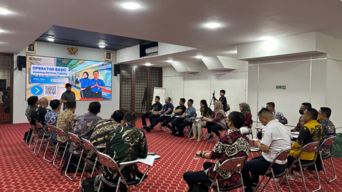 Bersiap Menghadapi Masa Angleb KAI Services Terus Meningkatkan Kualitas Pelayanan Kebersihan