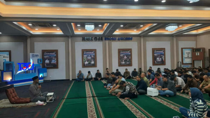 BRI Region 6Jakarta 1 Rutin Gelar Pengajian Jumat Pagi Perkuat Nilai Spiritual dan Kebersamaan Pekerja